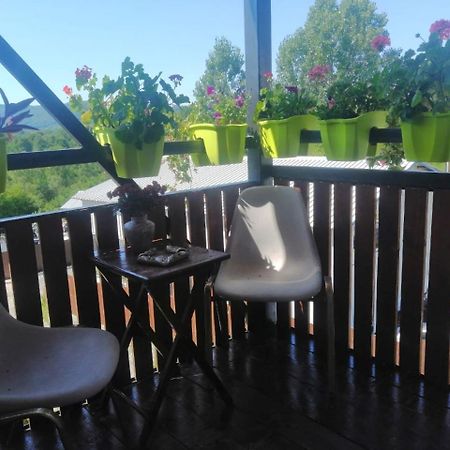 Collias Hotel Horezu Buitenkant foto